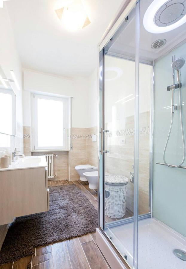 Apartament Residenza Larissa Luxury 1 Werona Zewnętrze zdjęcie